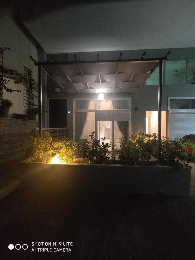 Kamares Suites Nea Kallikrateia Luaran gambar